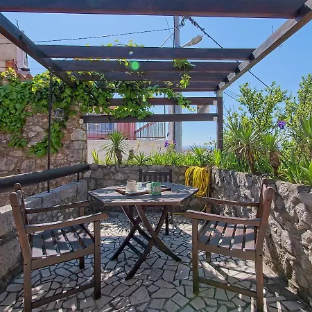 Charming Stone House Holiday home